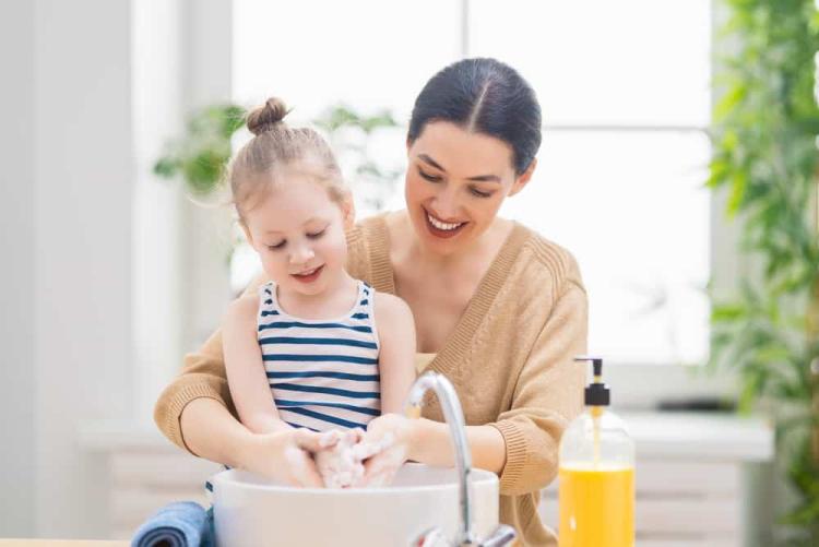 5 cách đơn giản tăng sức đề kháng cho trẻ khi giao mùa - Ảnh 2.